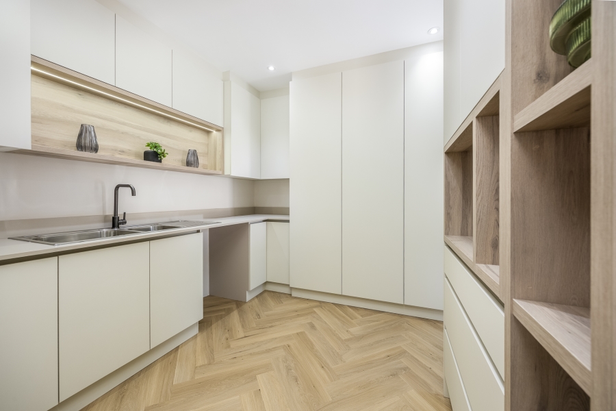 4 Bedroom Property for Sale in Vierlanden Western Cape